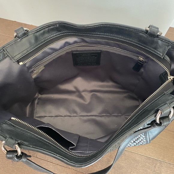 Coach Purse - Picture 5 of 5